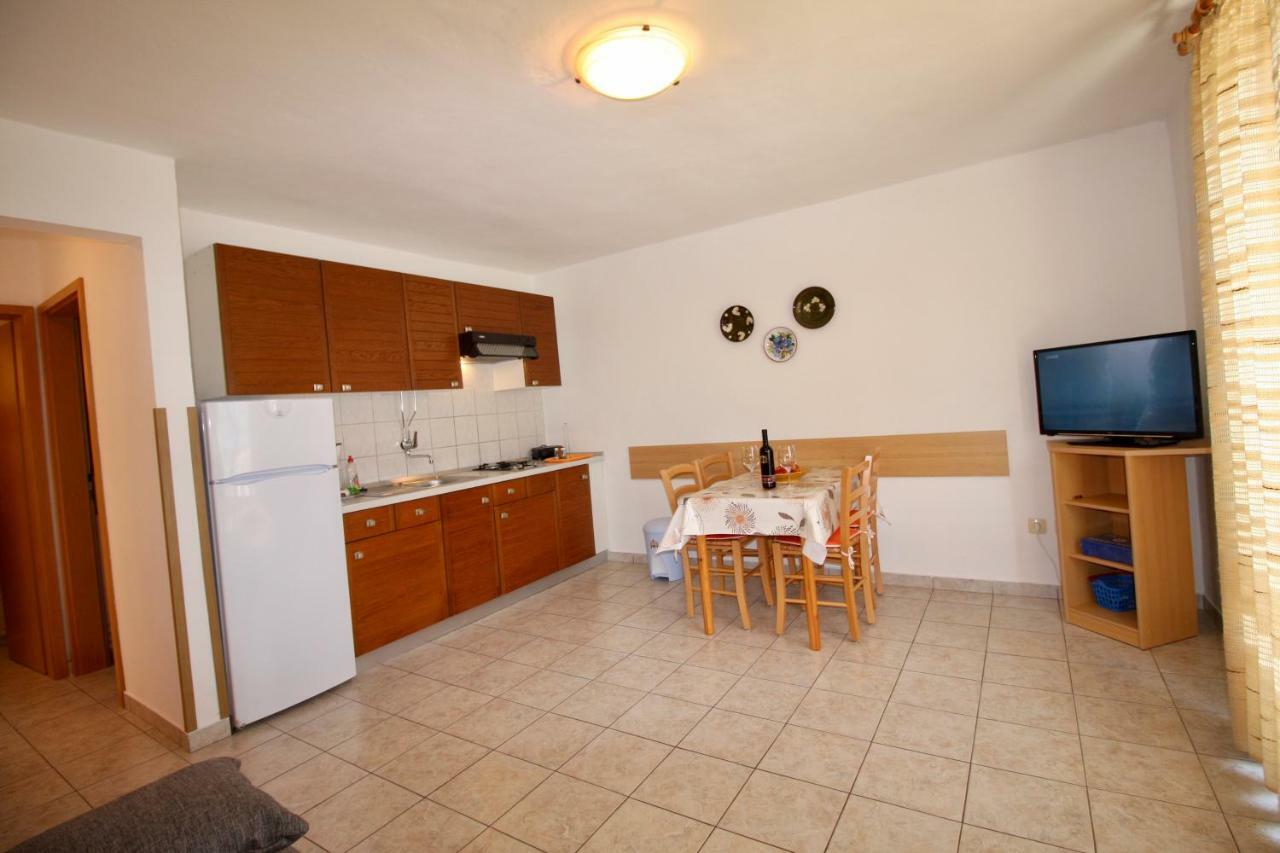 Charming Apartments Vesna Ravni Labin  Exterior foto